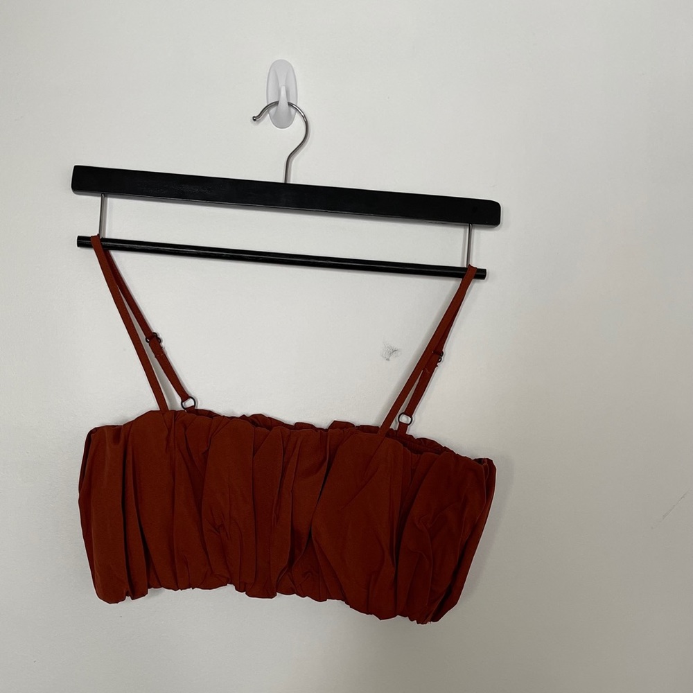 Very cropped top